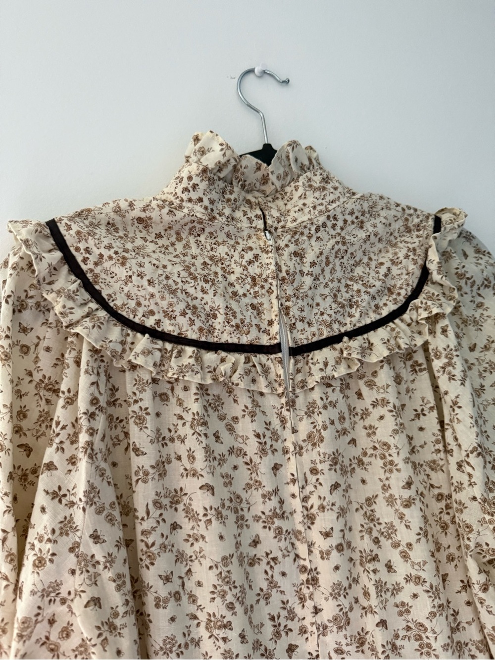 Vintage Cottagecore Floral Prairie Maxi Dress - Picture 10 of 13